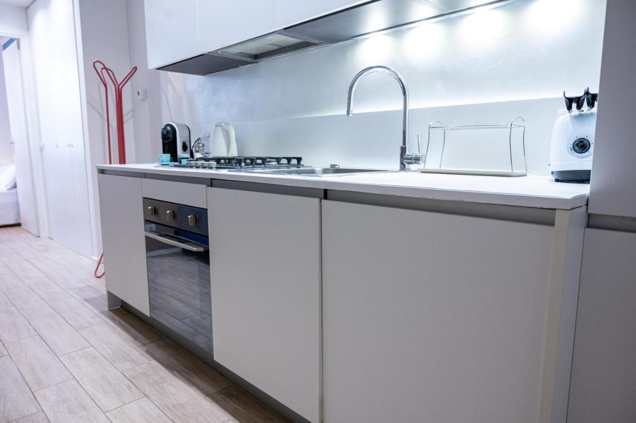 Appartamento Bilocale zona Arena Milano Esterno foto